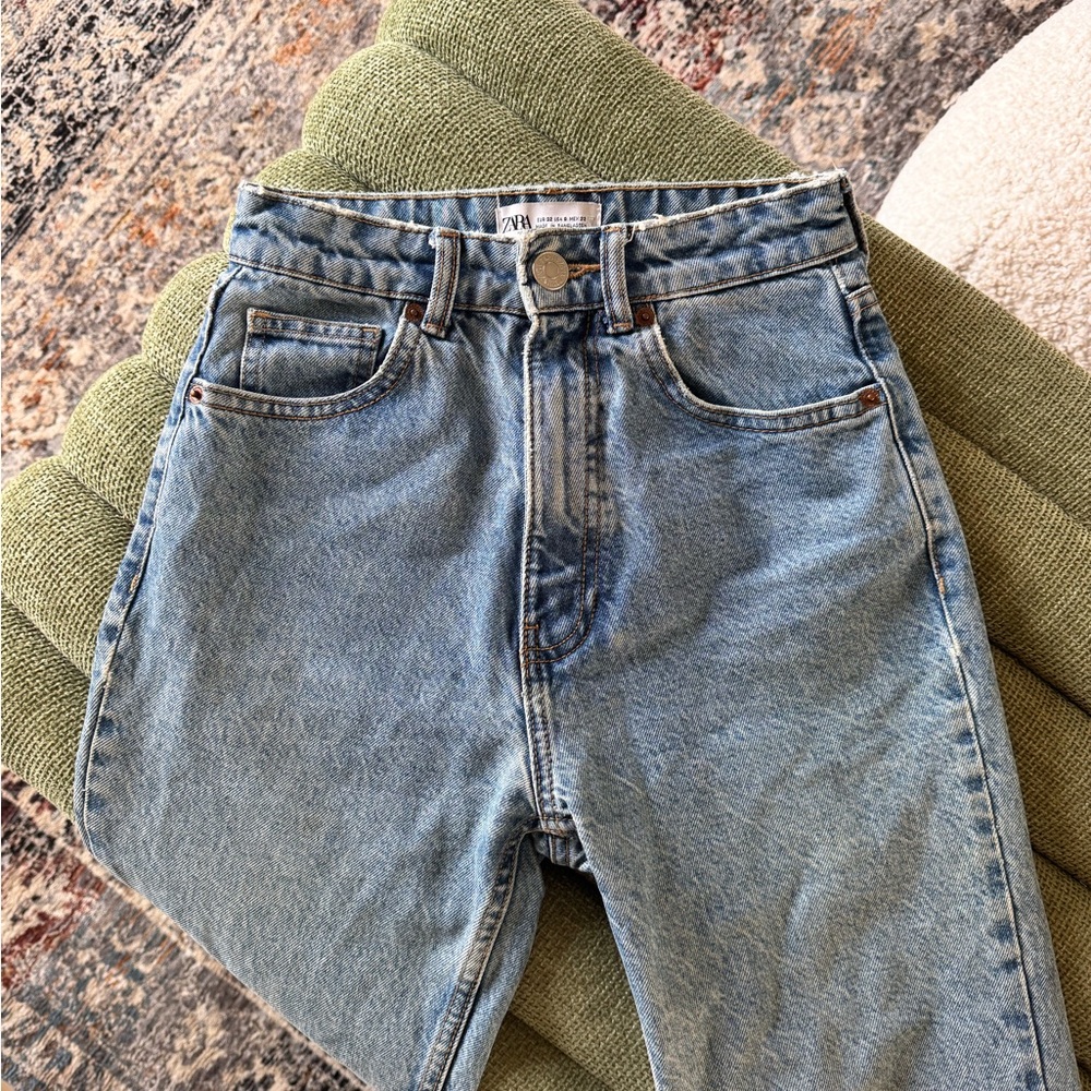 Zara Light Blue Denim Mom Jeans
